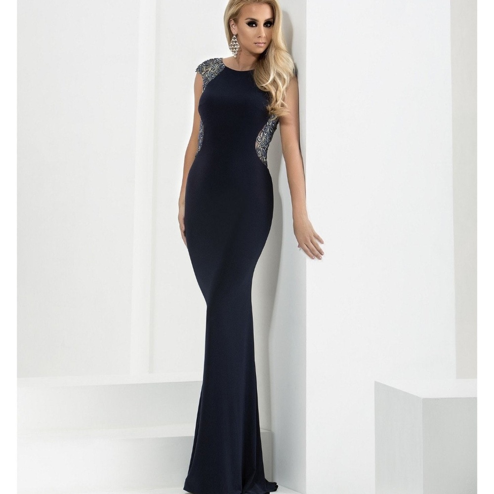 PROM/PAGEANT/FORMAL/DRESS/GOWN/WEDDING